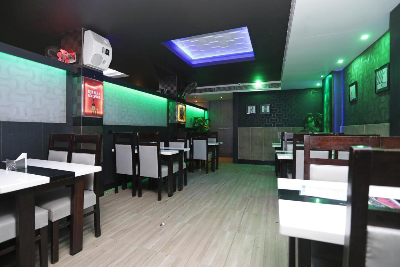 Oyo 4065 Hotel Richi Bhubaneswar Esterno foto