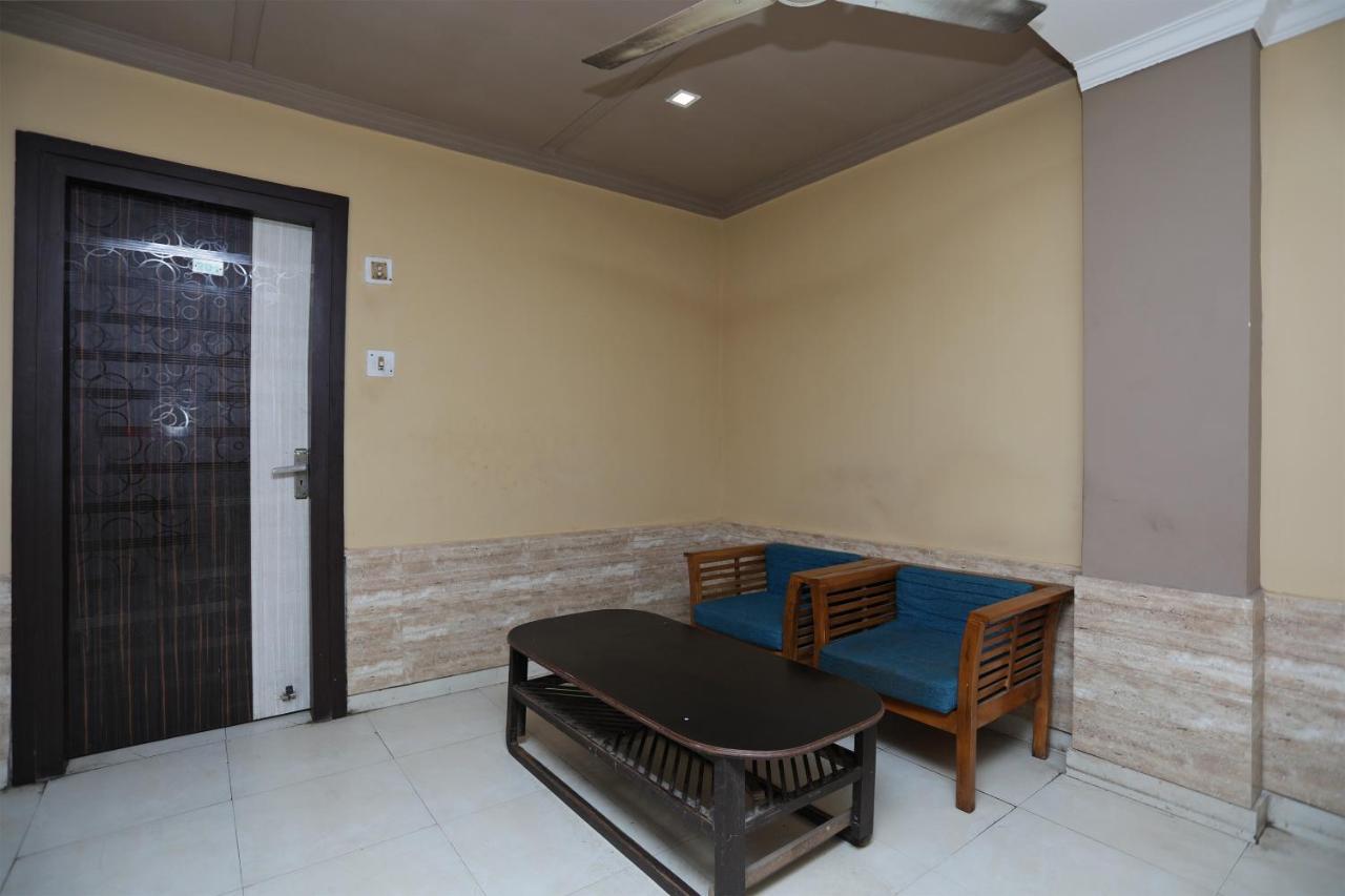 Oyo 4065 Hotel Richi Bhubaneswar Esterno foto