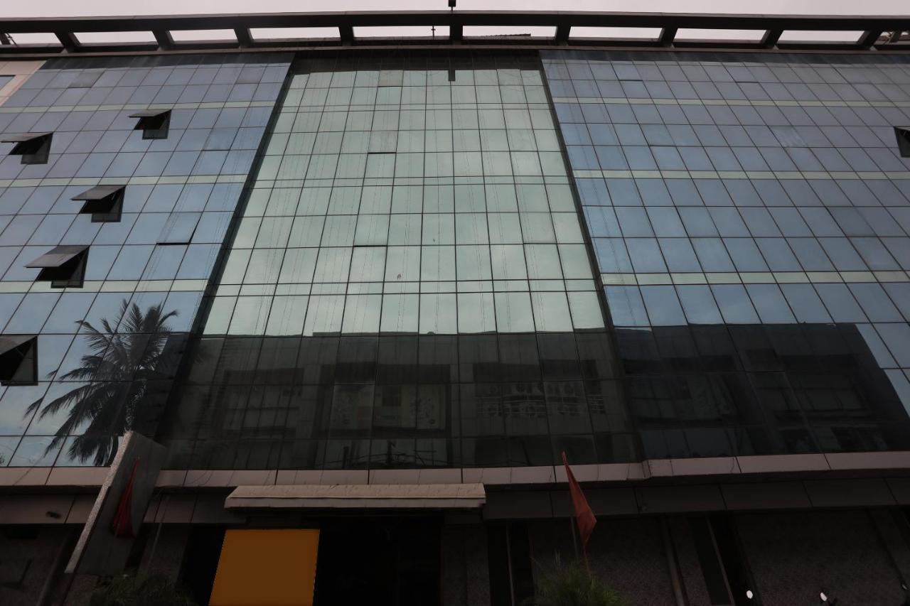 Oyo 4065 Hotel Richi Bhubaneswar Esterno foto